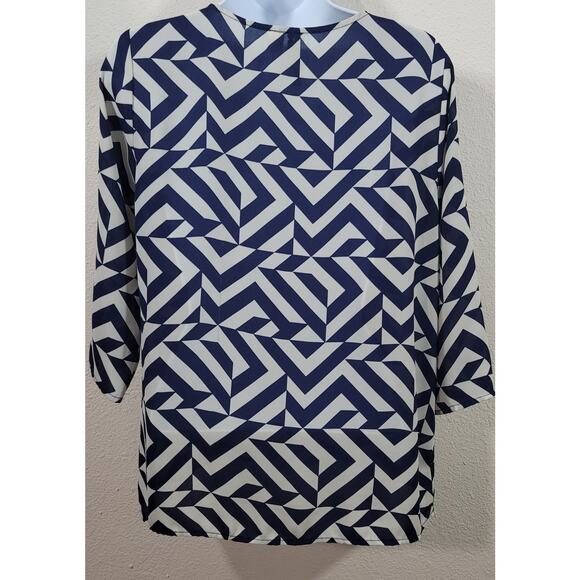 Whisper Blue White Geo Print Sheer Top Small Lightweight Round Neck 3/4 Sleeves - Picture 2 of 4